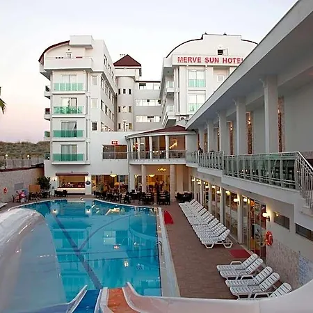 Merve Sun & 4* Side
