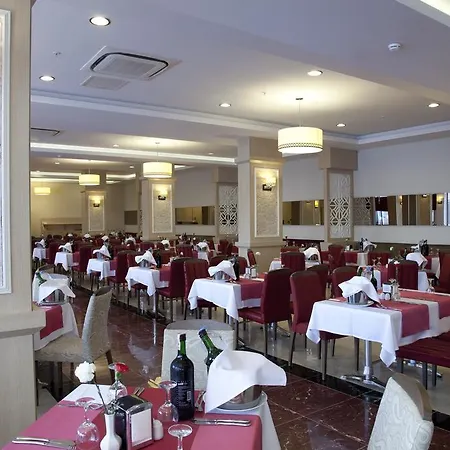 Merve Sun & מלון סייד